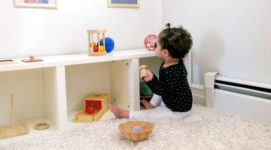 Cum să aplici metoda Montessori acasă: Ghid complet pentru un mediu pregătit