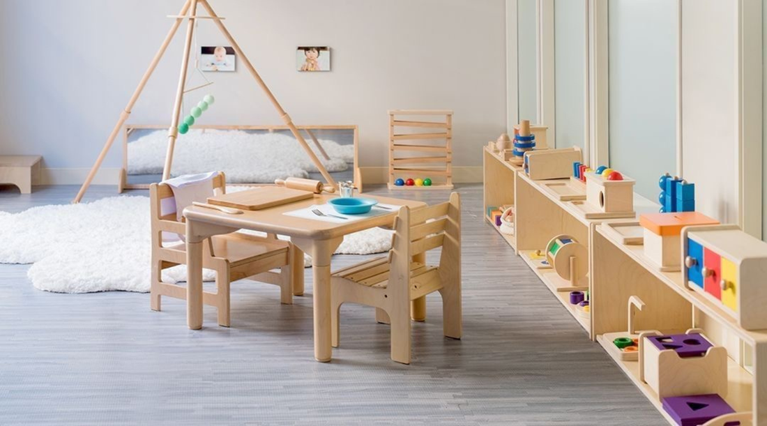 De ce un program Montessori și nu doar jucării de închiriat?